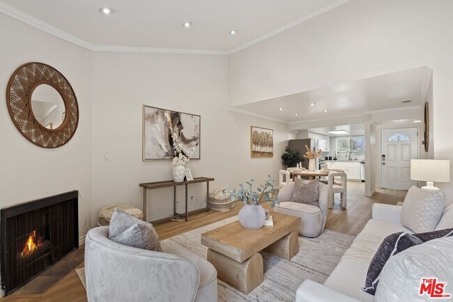 Foto del edificio - 620 W Hyde Park Blvd