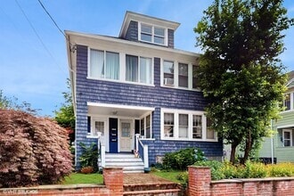 Building Photo - 114 Harborview Ave
