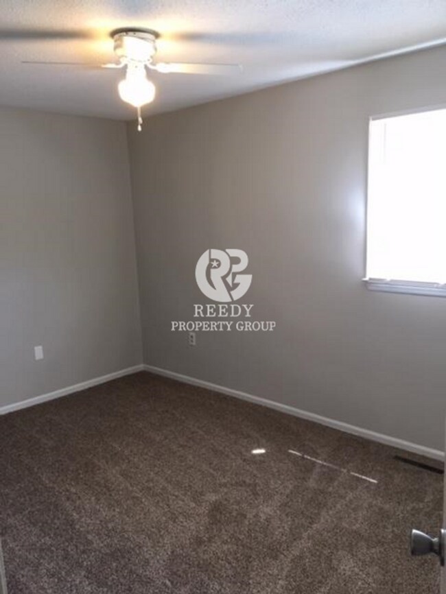 Foto del edificio - 105 E Terrace Dr