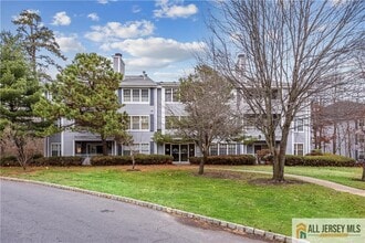 Building Photo - 2611 Candlelight Ct