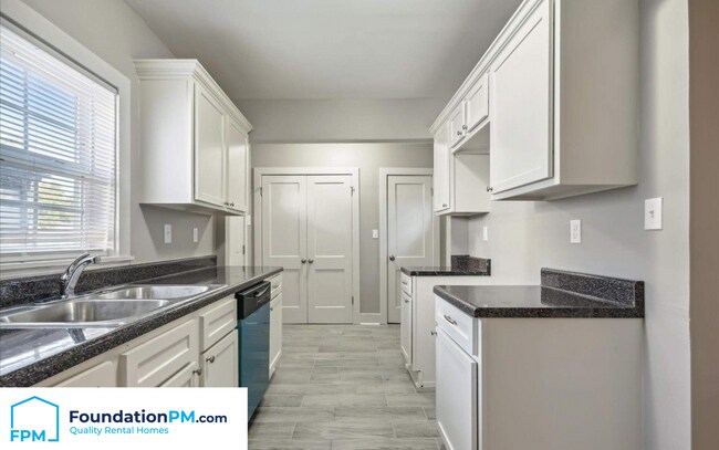 Foto del edificio - 760 N Merton St