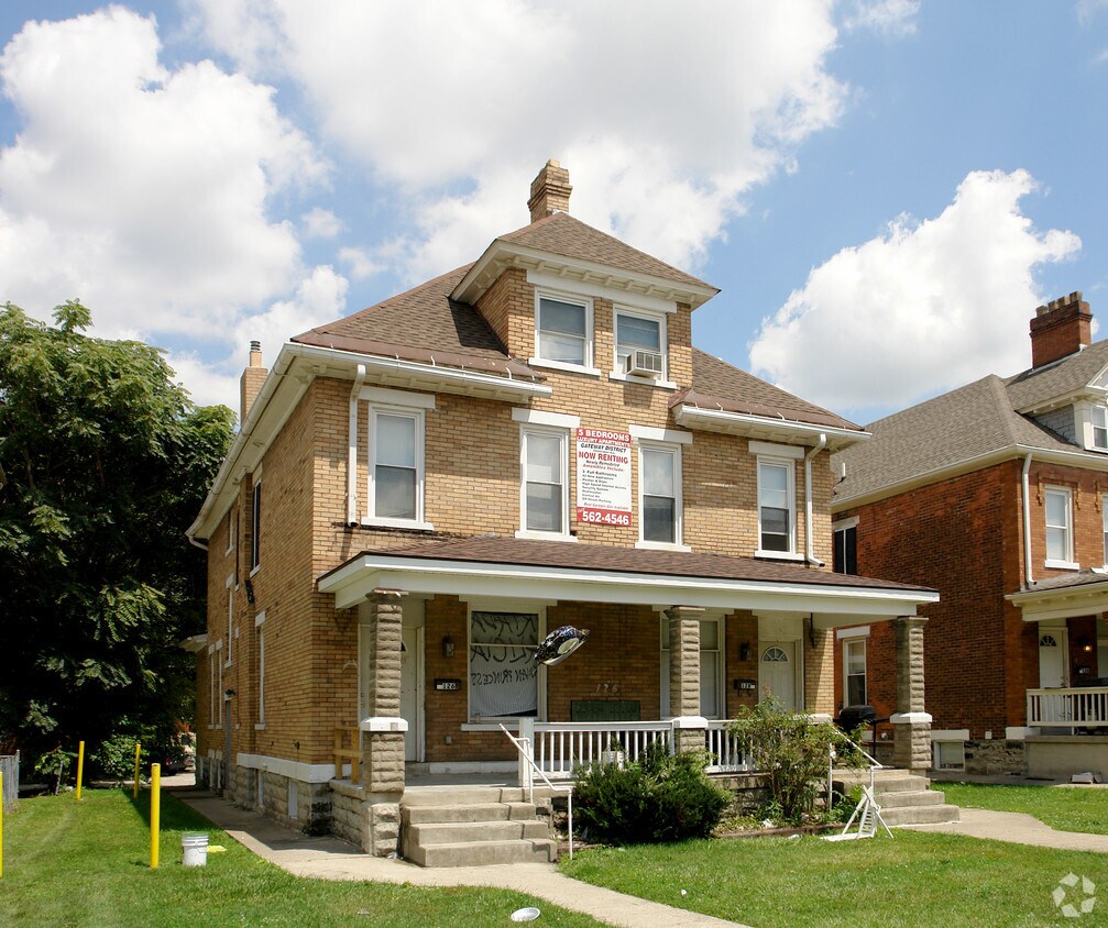 Building Photo - 126-128 Chittenden Ave