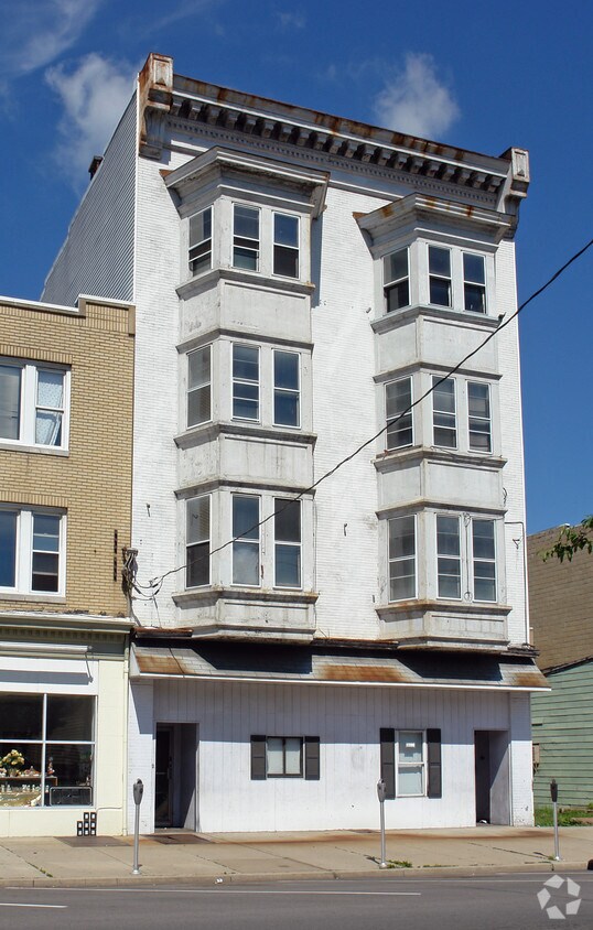 3032 N Market St, Shamokin, PA 17872 Apartments in Shamokin, PA