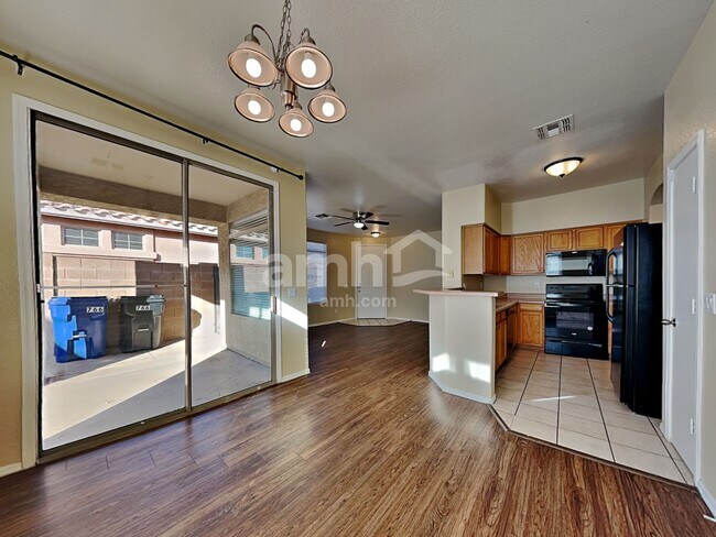 Foto del edificio - 766 S Jesse St