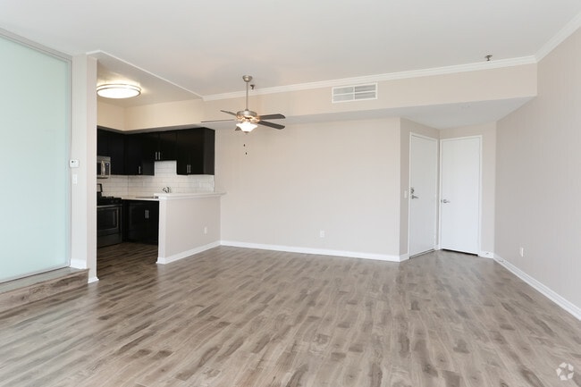 Studio - Fuller-Martel Apartments