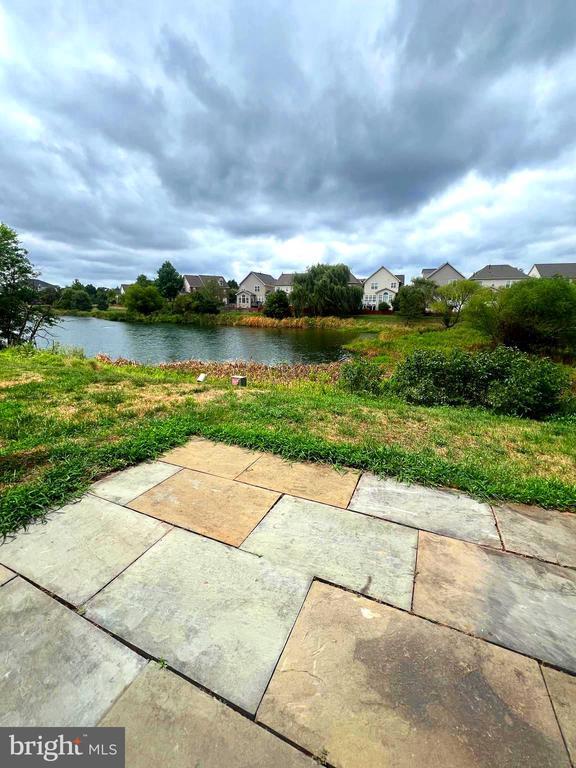 Foto del edificio - 20917 Killawog Terrace