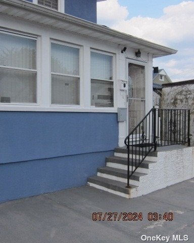 Building Photo - 218-39 104th Ave