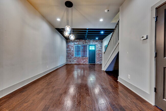 Foto del edificio - 202 Barristers Ct