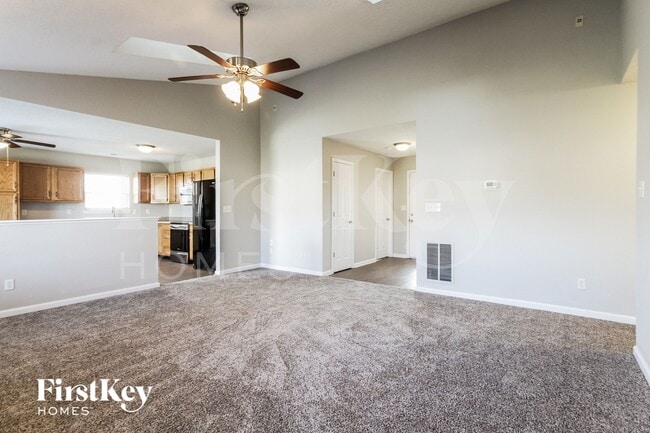 Foto del edificio - 7604 Wood Stream Dr