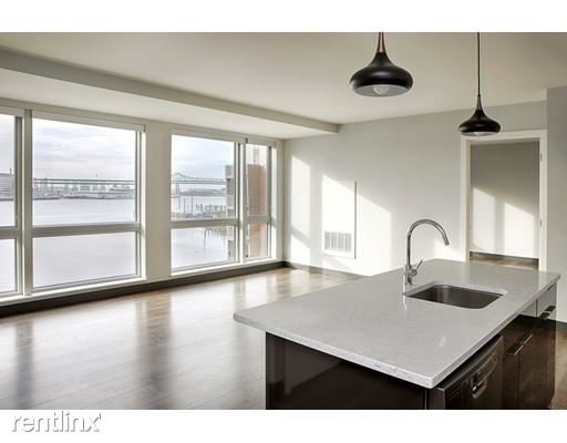 Foto del edificio - 2 br, 2 bath  - 126 Border St Unit 526