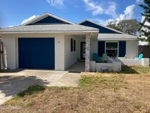 Building Photo - 44 Capistrano Dr