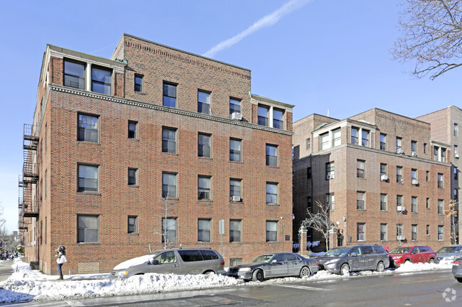 Building Photo - Stuart Court Apartments