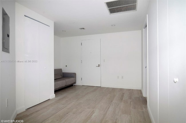 Foto del edificio - 55 SW 9th St