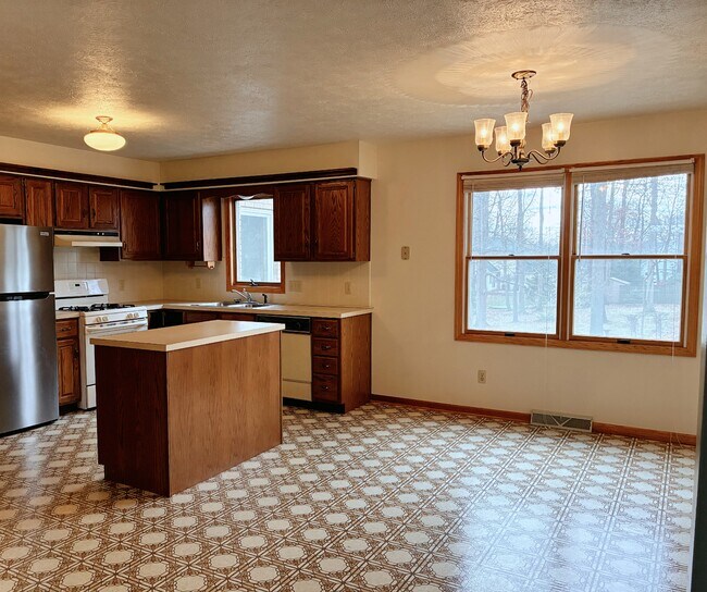 Foto del edificio - 1248 Boettler Rd