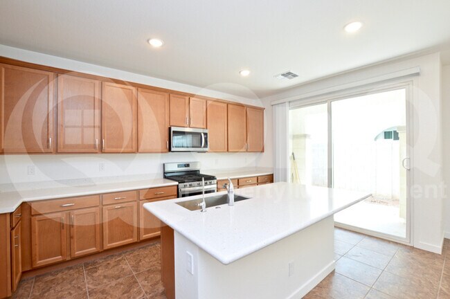 Building Photo - Brand New Home in Gated Chandler Community