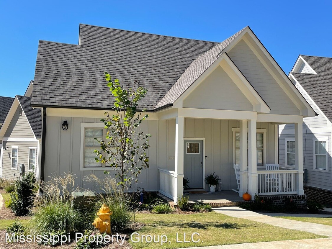 Primary Photo - 2 br, 2 bath House - 1212 Ivy Road