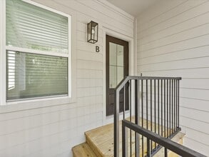 Building Photo - 8101 Venus St