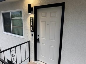 Building Photo - 2118 N Glenn Ave