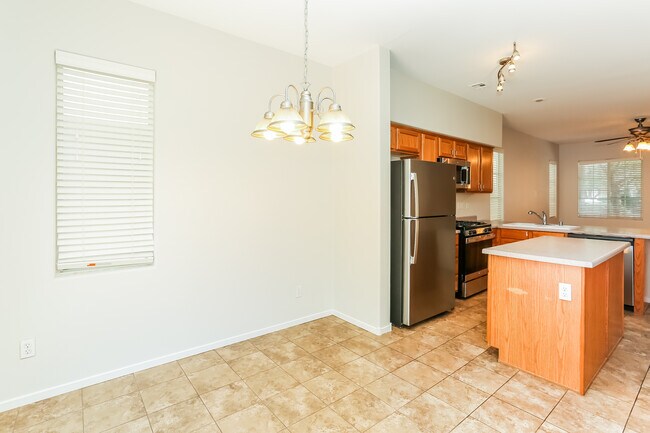 Building Photo - 9453 Plover Falls Ave