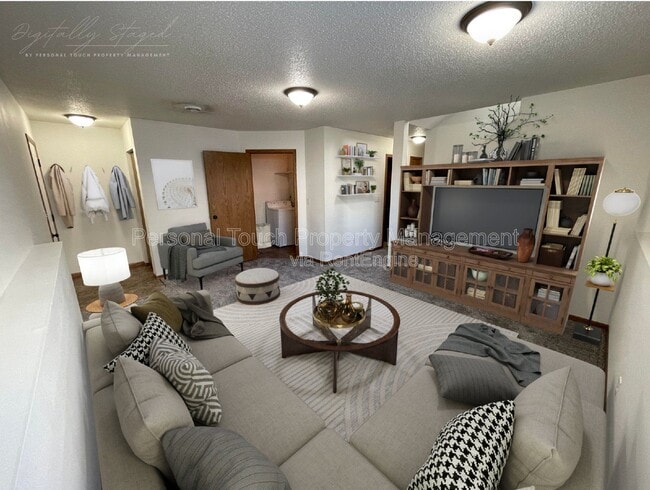 Building Photo - 2320 5th St W