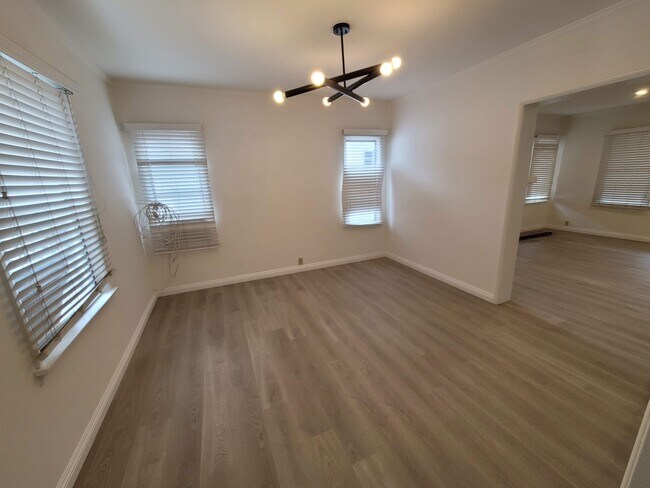 Foto del edificio - 2321 Veteran Ave