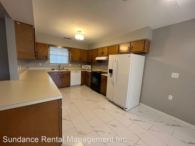 Building Photo - 3 br, 2.5 bath House - 202 Bailey Drive