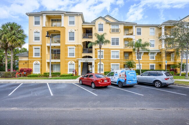 Building Photo - 4814 Cayview Ave
