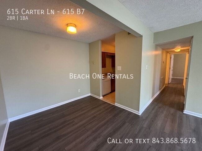 Foto del edificio - 615 Carter Ln