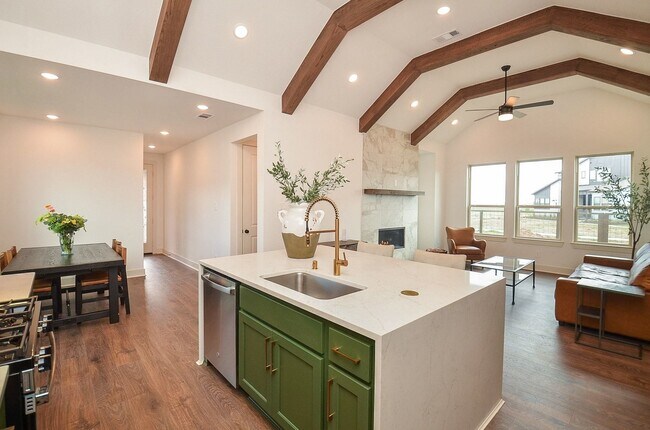 Foto del edificio - 3338 Verdant Ln