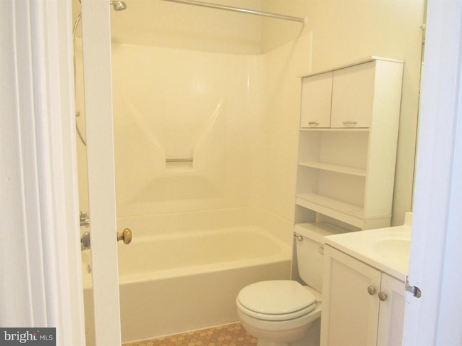 Foto del edificio - 909 O St NW