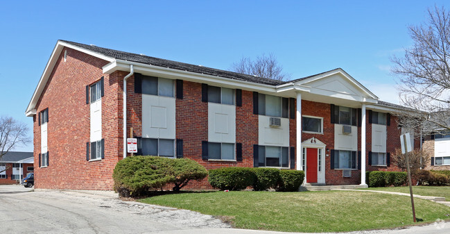 Exterior Facade - Willowick Apts