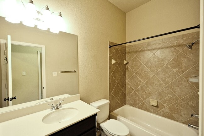 Building Photo - 2954 Saddlehorn Drive