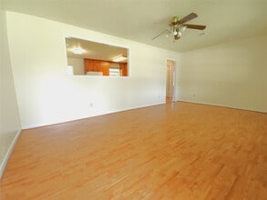 Building Photo - 28 14th St N