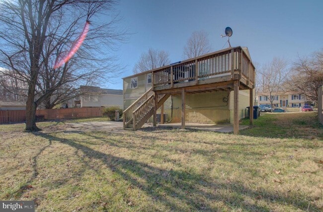 Building Photo - 7806 Mineral Springs Dr