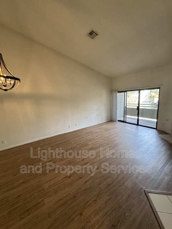Foto del edificio - 5050 S Rainbow Blvd