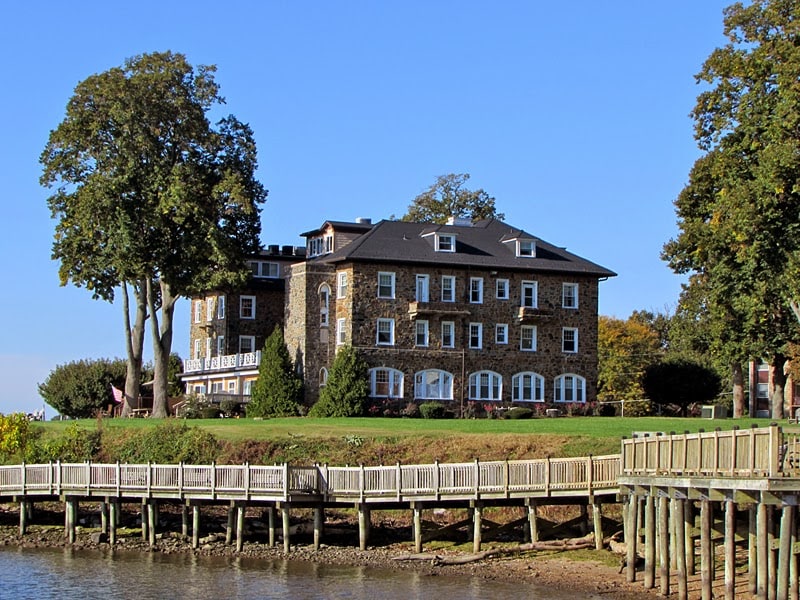 300 Commerce St, Havre de Grace, MD 21078 Condo for Rent in Havre de