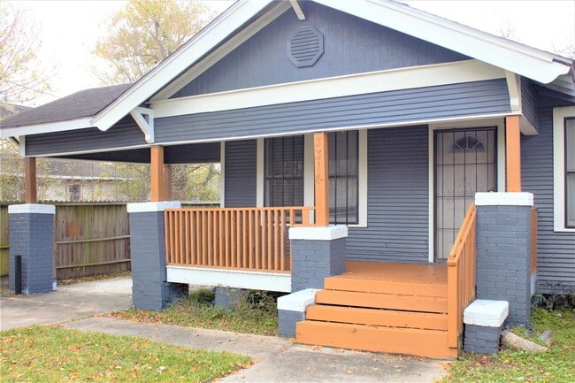 Building Photo - 3314 Holman St