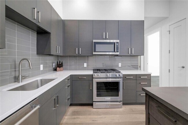 Foto del edificio - 222 West Ave