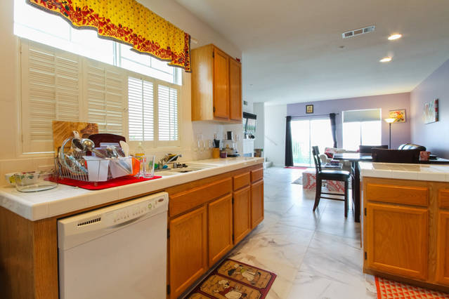 Building Photo - 52 Sobrante