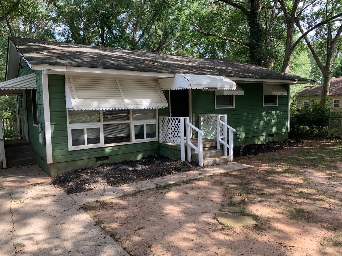 Coming soon 3 Bed 1 Bath - Coming soon 3 Bed 1 Bath