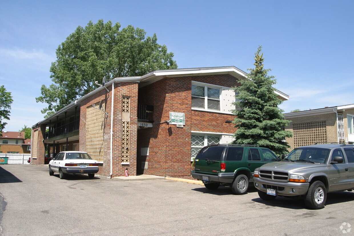 Building Photo - 1650 N 1st Ave