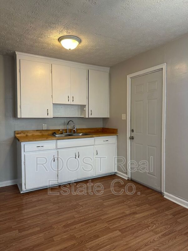 Foto del edificio - 741 E Mithoff St