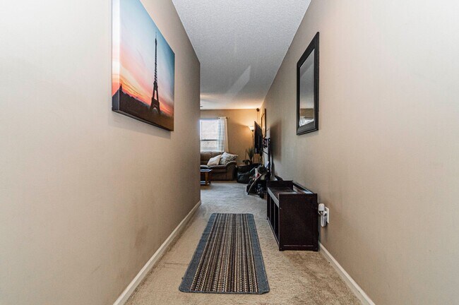 Foto del edificio - Spacious Home Close to Fort Riley!