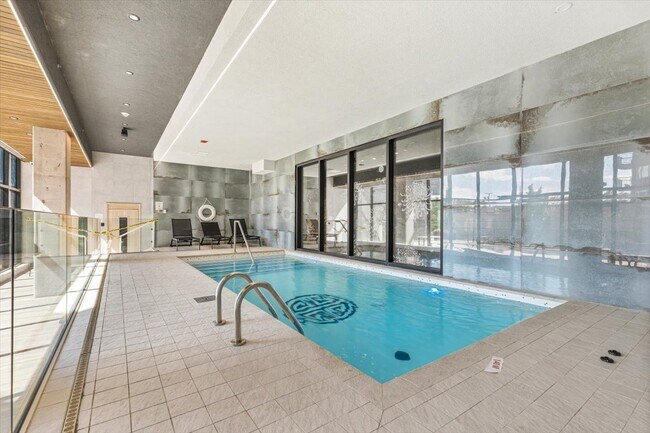 Photo du bâtiment - 1700 Boul Angrignon