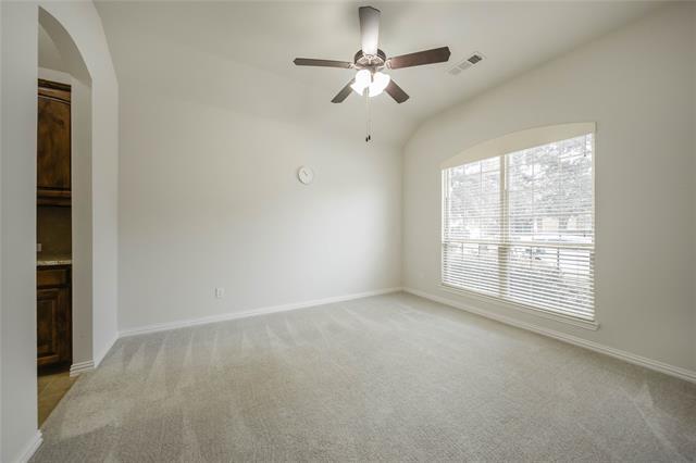 Foto del edificio - 901 Lake Hollow Dr
