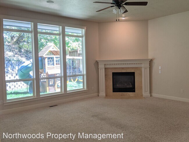 Foto del edificio - 3 br, 2.5 bath House - 2297 37th St.