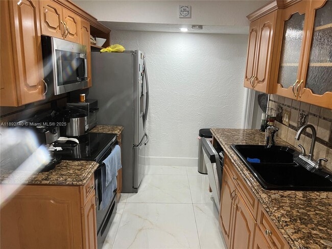 Foto del edificio - 13924 SW 46th Terrace