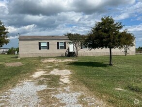 Building Photo - 9289 Barn Stable Dr