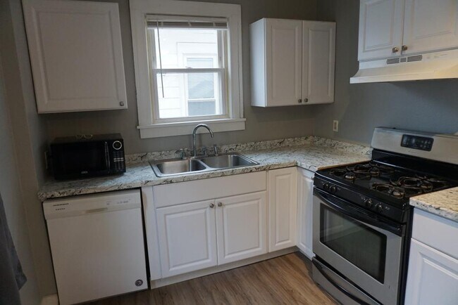 Foto del edificio - 105 N Coler Ave