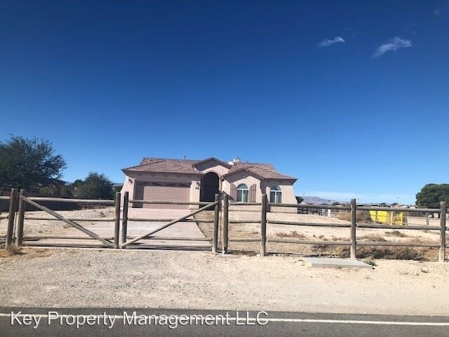 Primary Photo - 4 br, 2.5 bath House - 8301 Unicorn St